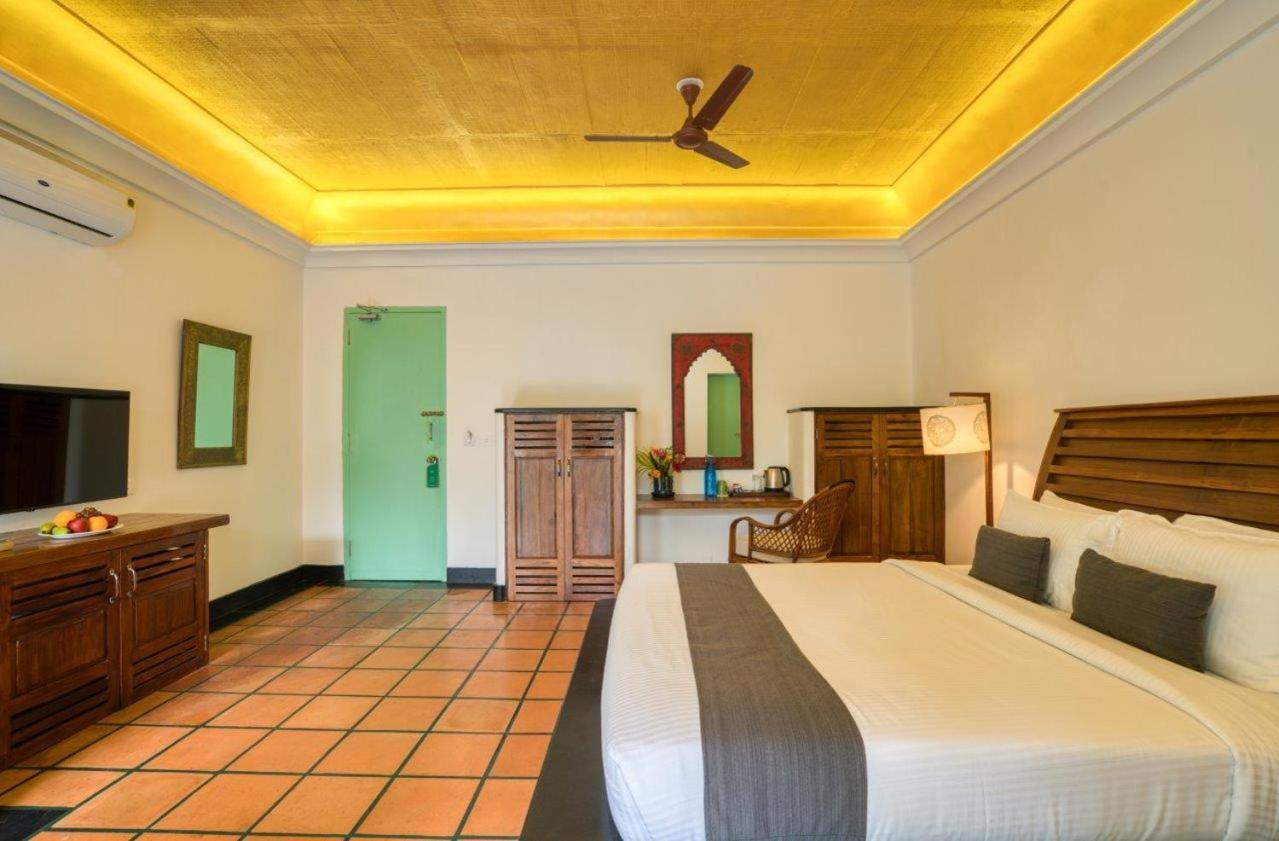 Mango Hill Puducherry Buitenkant foto